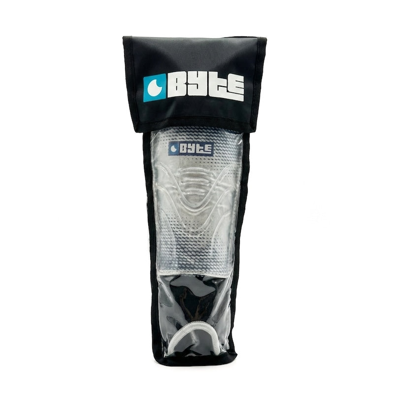 Byte MX Field Hockey Shin Guards in Junior Silver (view 4)