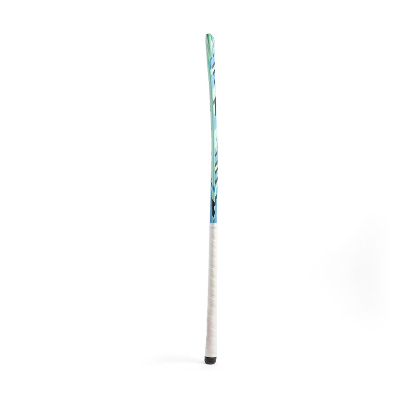 Byte TS900 Mid Bow Field Hockey Stick in Blue (view 4)