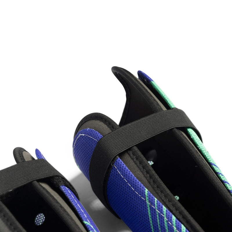 Byte ZT Field Hockey Shin Guards in Teal/Blue (view 3)