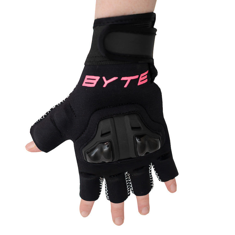 Byte XR Knuckle Hockey Glove in Black Pink