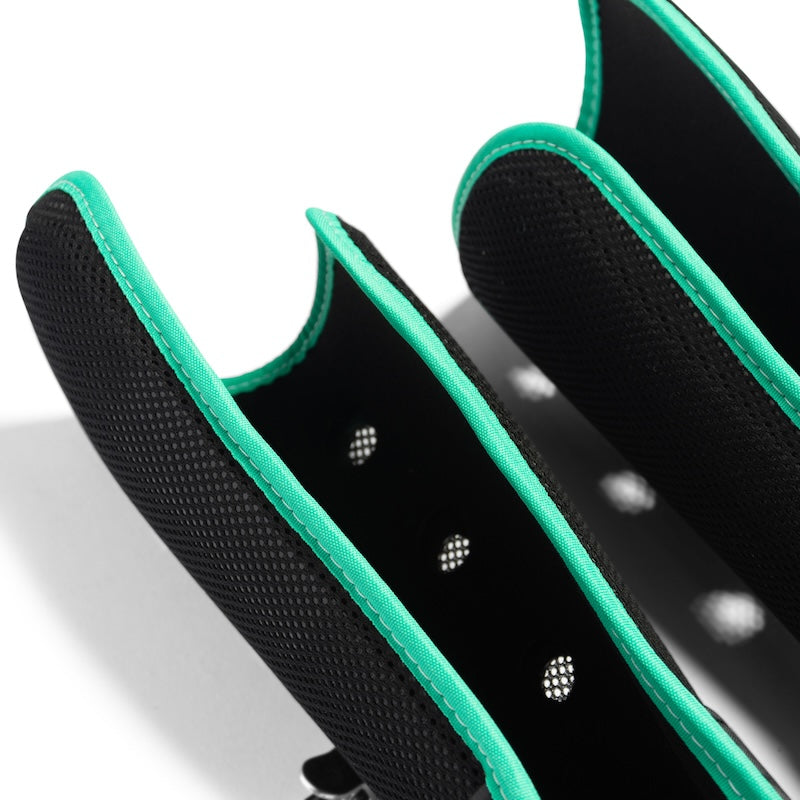 Byte SX Field Hockey Shin Guards in Black Teal (view 4)