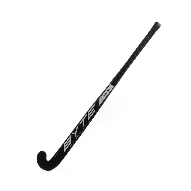 Byte XR2.00 Low Bow Field Hockey Stick in Black/White (view 2)
